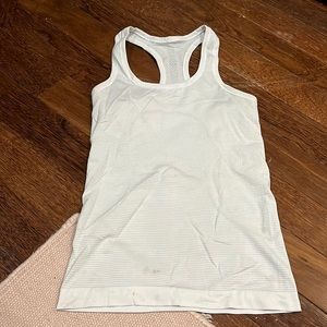 lululemon swiftly tech tank